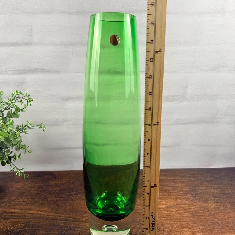 Riihimäen Lasi Tamara Aladin Finland Green Art Glass Vase MCM